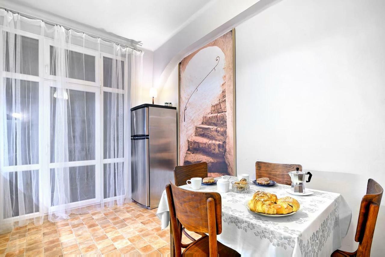 Luxury Retro Apartment, City Center, Wifi 크라쿠프 외부 사진